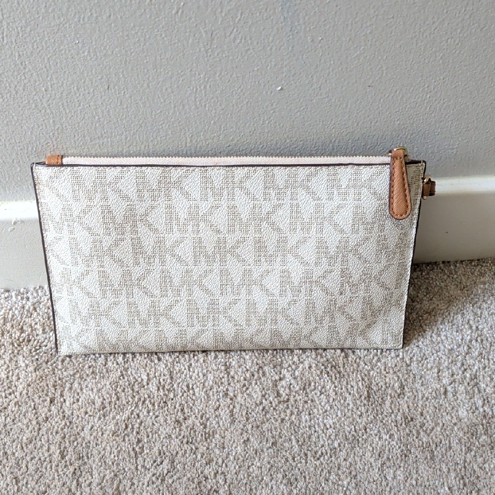 Michael Kors Cream and Gold Logo Wristlet Clutch - Picture 2 of 4
